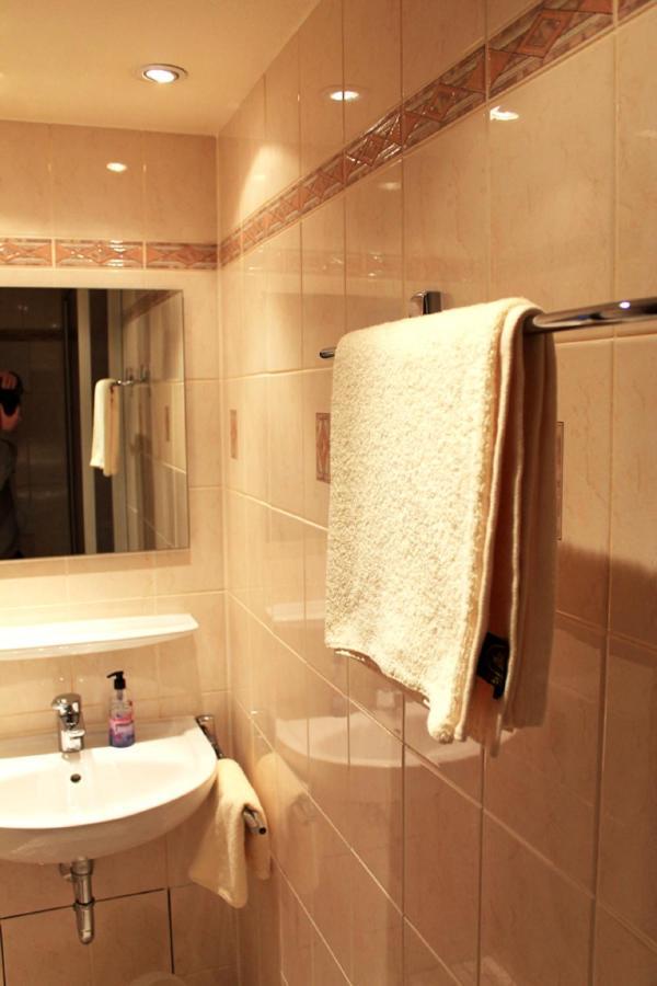 Hotel-Landgasthof Gruener Baum - Dittigheim Tauberbischofsheim Εξωτερικό φωτογραφία